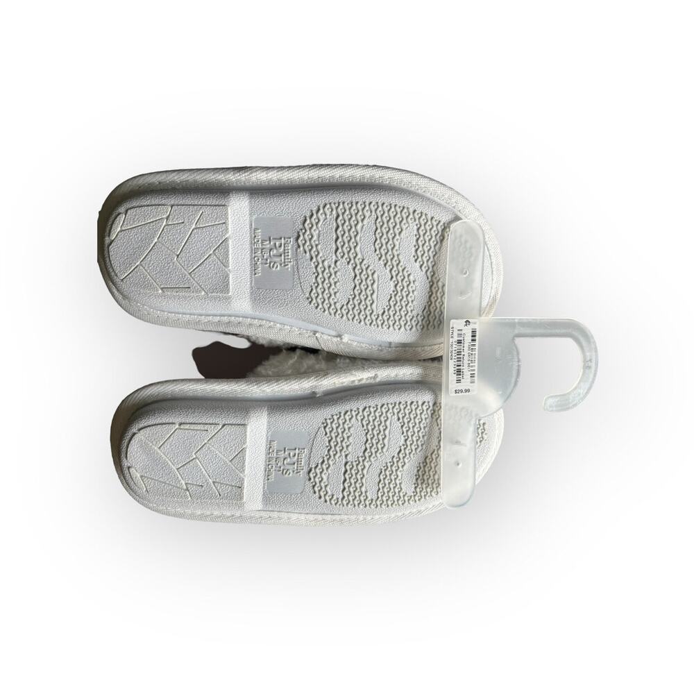Little Bear Family Match Holiday Slippers - Picture 2 of 4